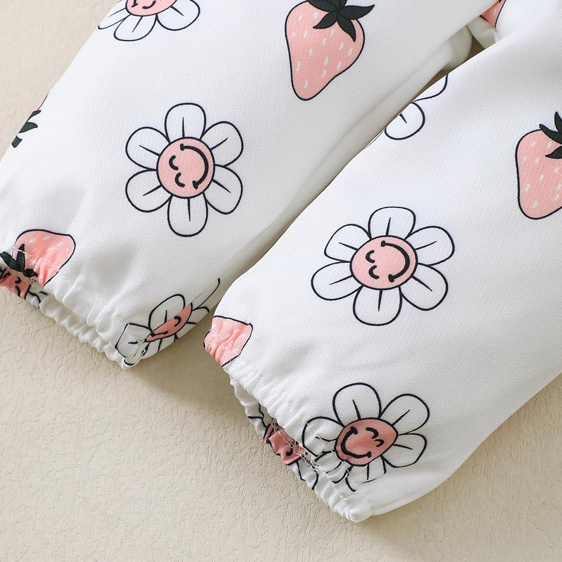 4PCS Strawberry Floral Printed Baby Set