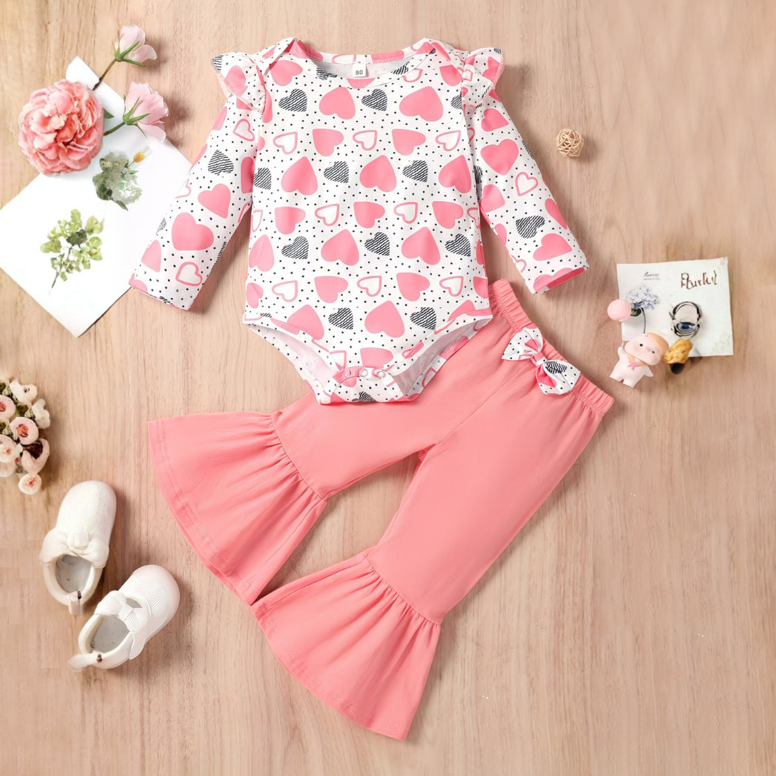 2PCS Pretty Heart Printed Bow Long Sleeve Baby Set