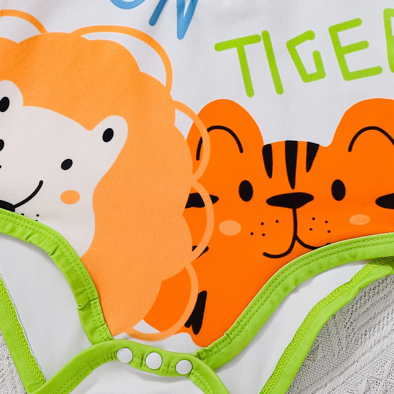 2PCS Cute Lion Tiger Printed Short Sleeve Baby Set