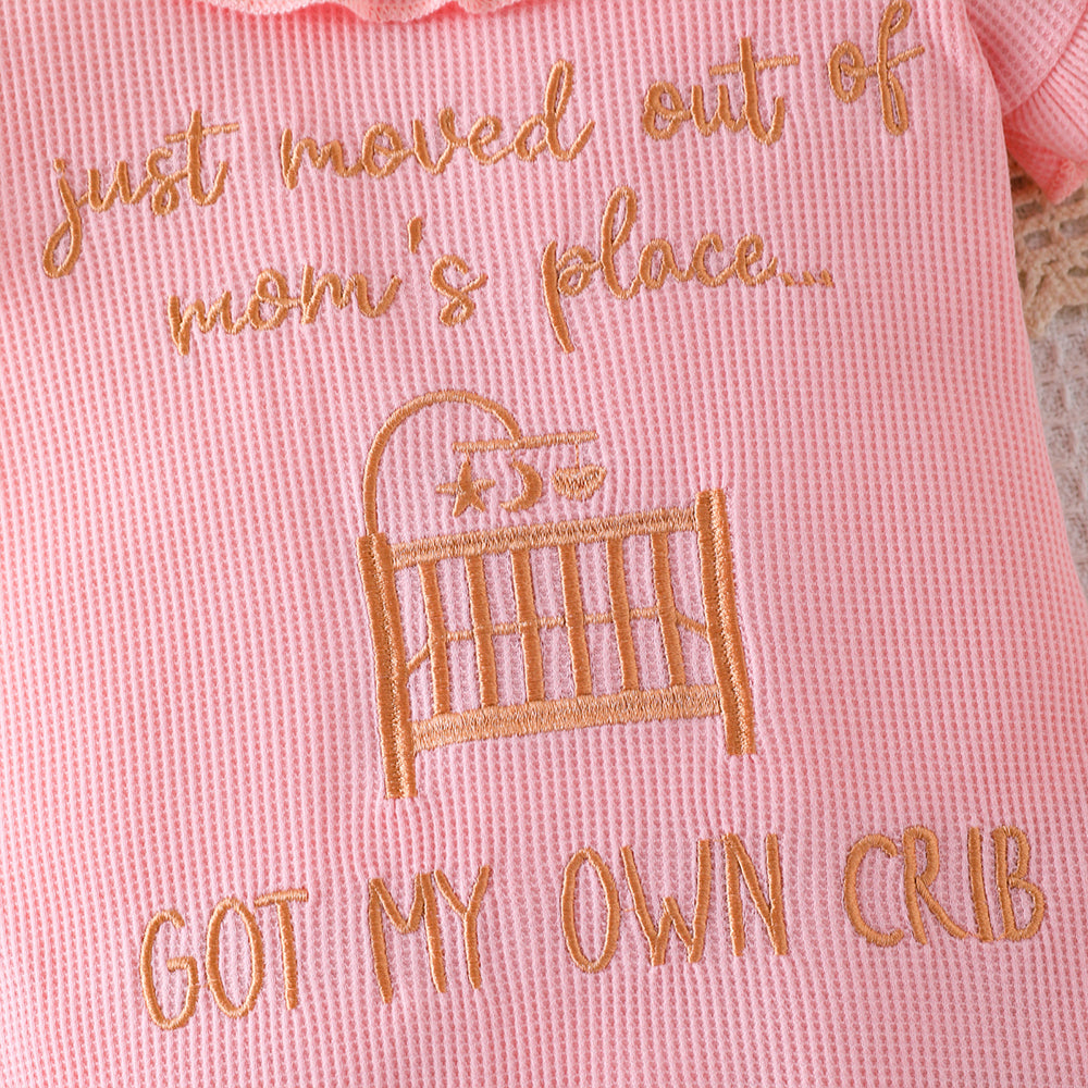 Elegant Got My Own Crib Letter Print Baby Jumpsuit