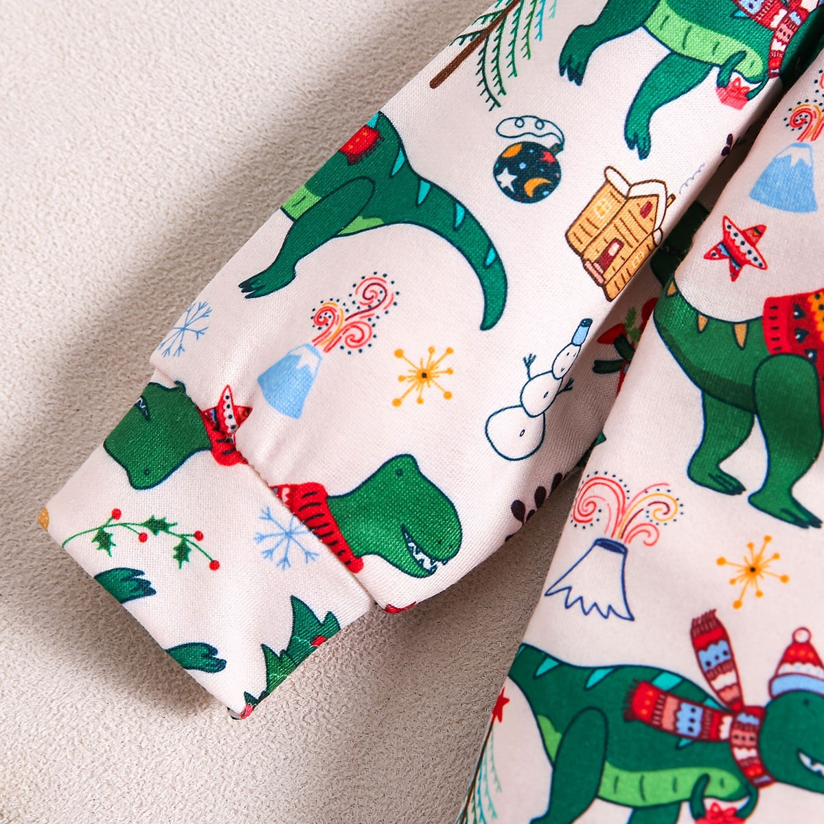 Lovely Christmas Dinosaur Print Long Sleeve Baby Jumpsuit