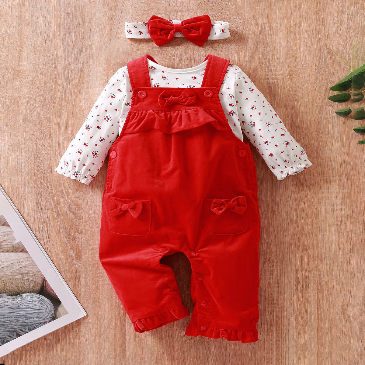 3PCS Vibrant Floral Printed Bow Long Sleeve Baby Overalls Set