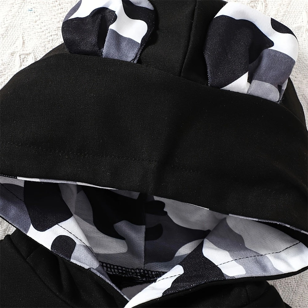 Mama's Boy Letter Print Long Sleeve Baby Hooded Jumpsuit