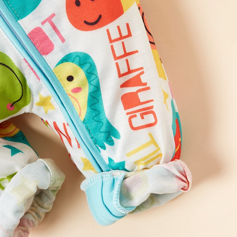 Lindo mono estampado de animales para bebé por toda la prenda