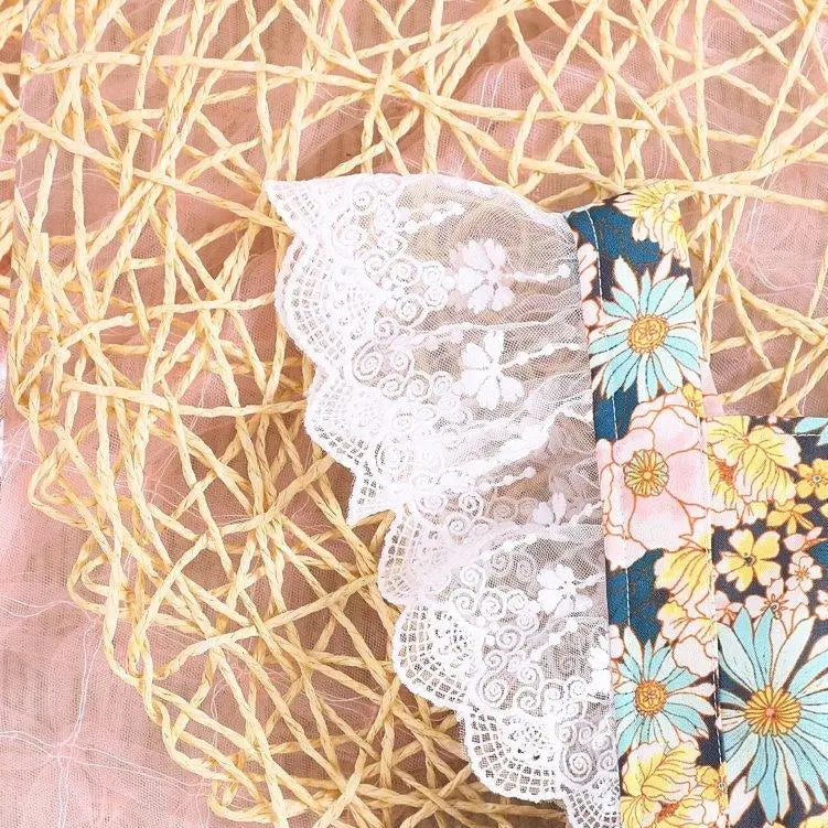 2PCS Romantic Floral Print Lace Flutter Sleeve Baby Romper