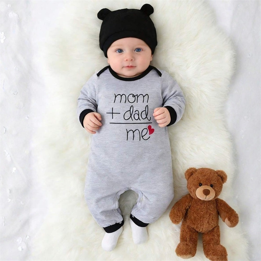 2PCS Mom+dad Love Me Letter Printed Long Sleeve Baby Jumpsuit