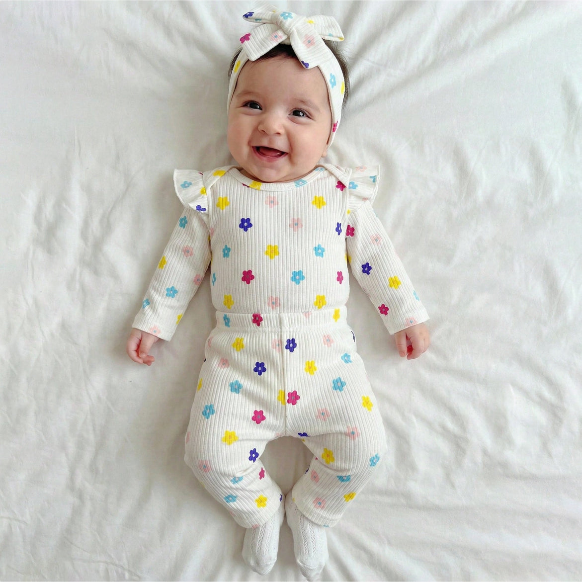 3PCS Cute All-Over Floral Printed Long Sleeve Baby Set