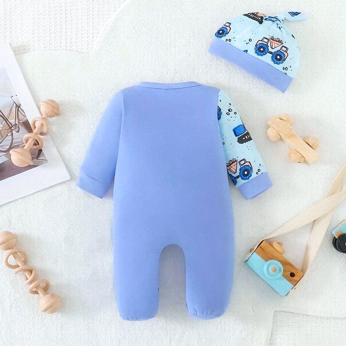 2PCS Cute Mom and Son Letter Engineering Vehicle Printed Baby Jumpsuit