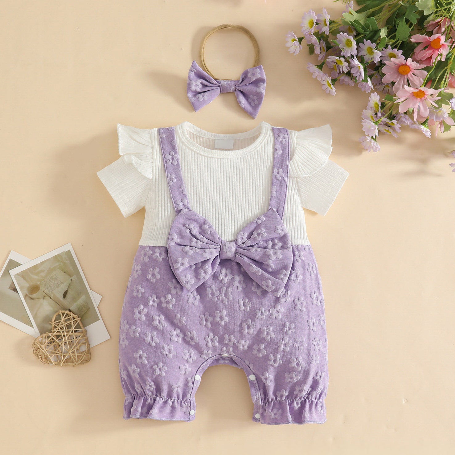 2PCS Pretty 3D Floral Embossing Short Sleeve Baby Jumpsuit