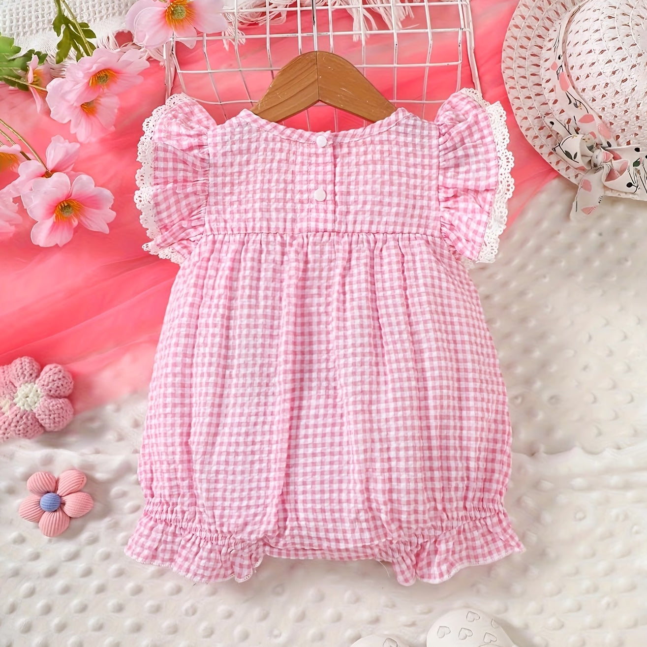 Sweet Plaid Print Sleeveless Floral Decor Baby Romper