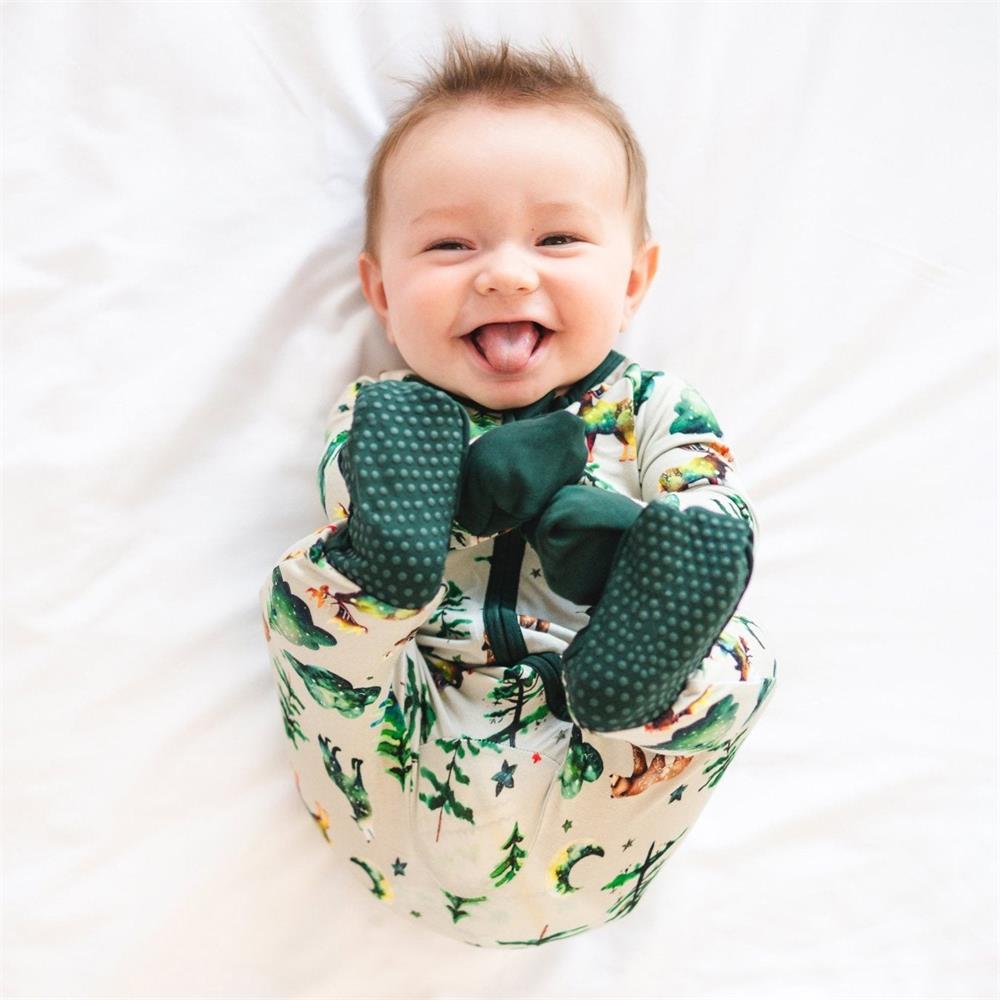 2PCS Forest Animals Print Long Sleeve Baby Jumpsuit
