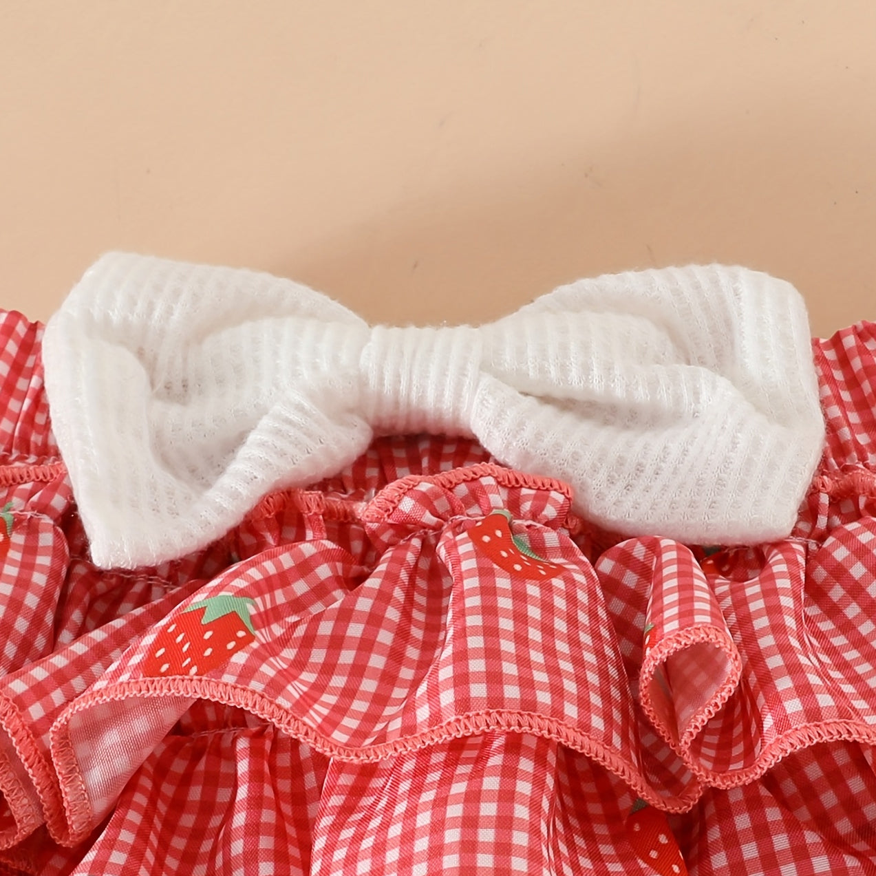4PCS Strawberry Plaid Print Flutter Sleeve Baby Set