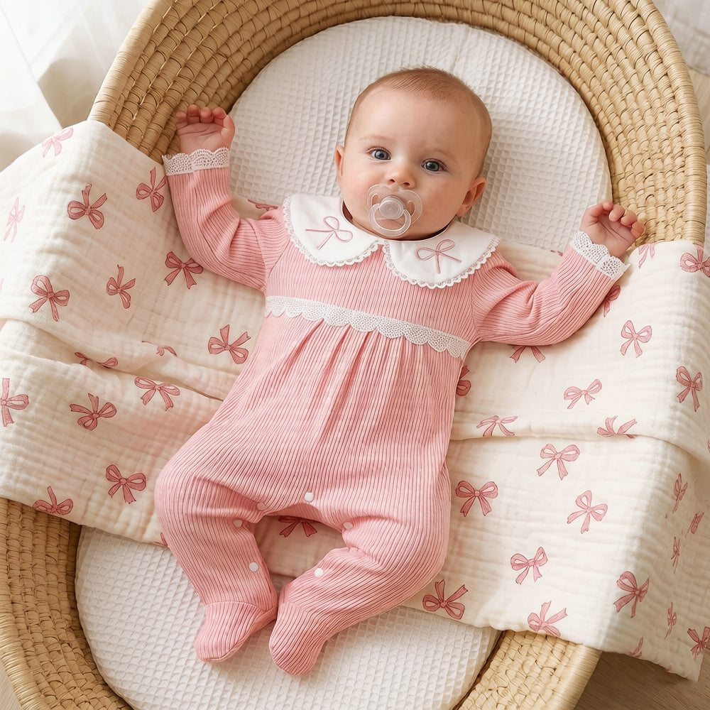 Pretty Solid Color Bow Embroidery Long Sleeve Baby Jumpsuit
