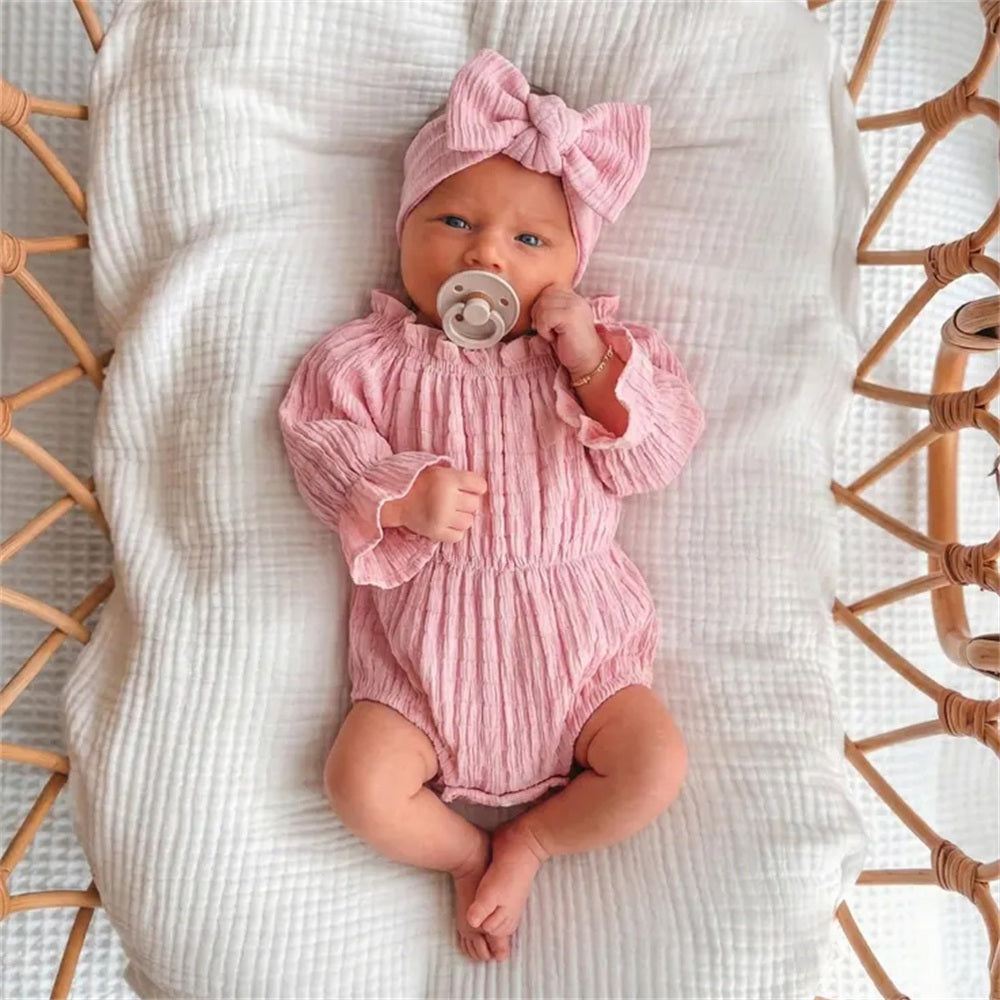2PCS Lovely Solid Color Crinkle Grid Baby Romper