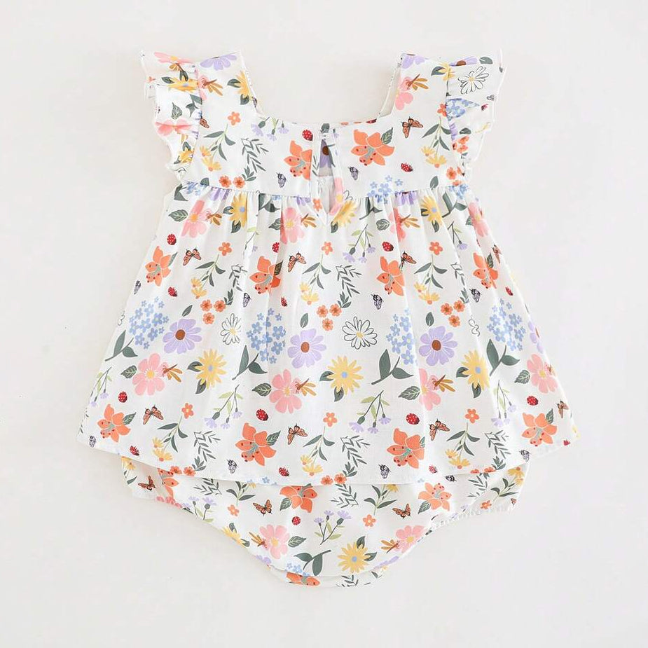 Cheerful Floral Print Flutter Sleeve Baby Romper
