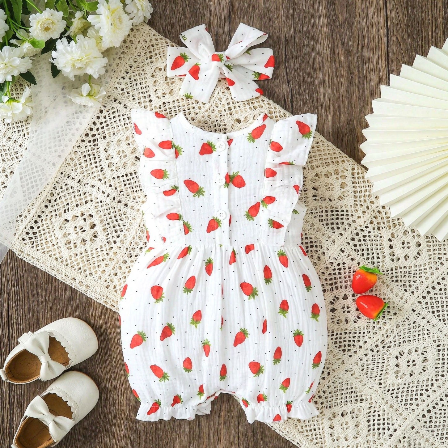 2PCS Cute Strawberry Print Flutter Sleeve Baby Girl Jumpsuit