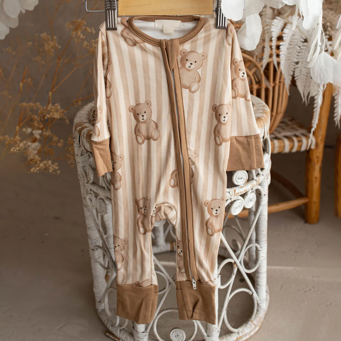 Lovely Teddy Bear & Stripe Print Zipper Long Sleeve Baby Jumpsuit