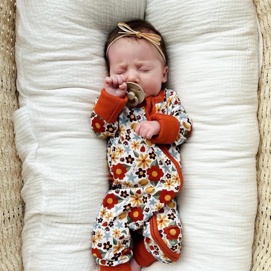 Vintage All-Over Floral Print Long Sleeve Zipper Baby Jumpsuit