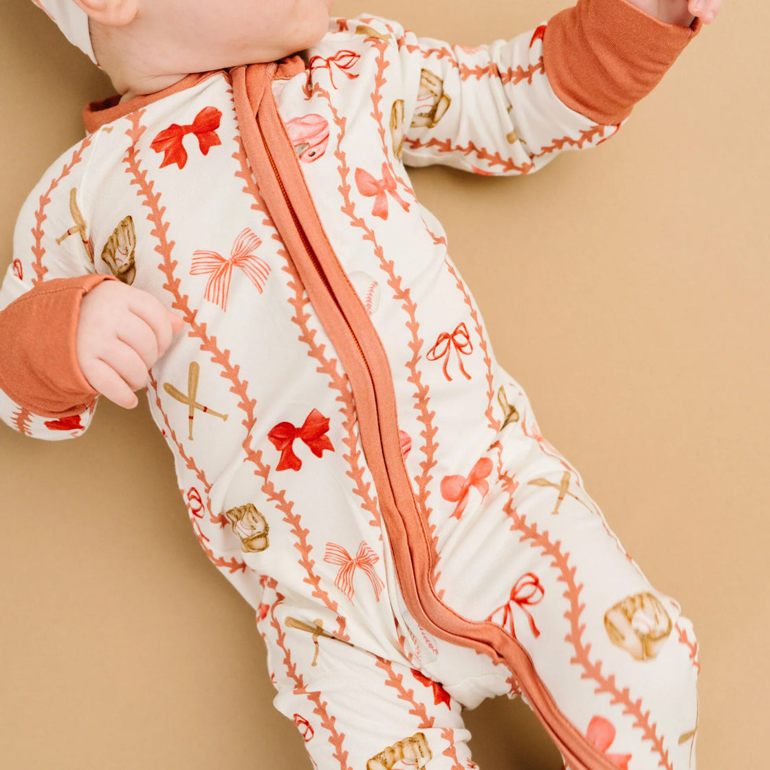 2PCS Refined Bow Print Long Sleeve Zipper Baby Jumpsuit