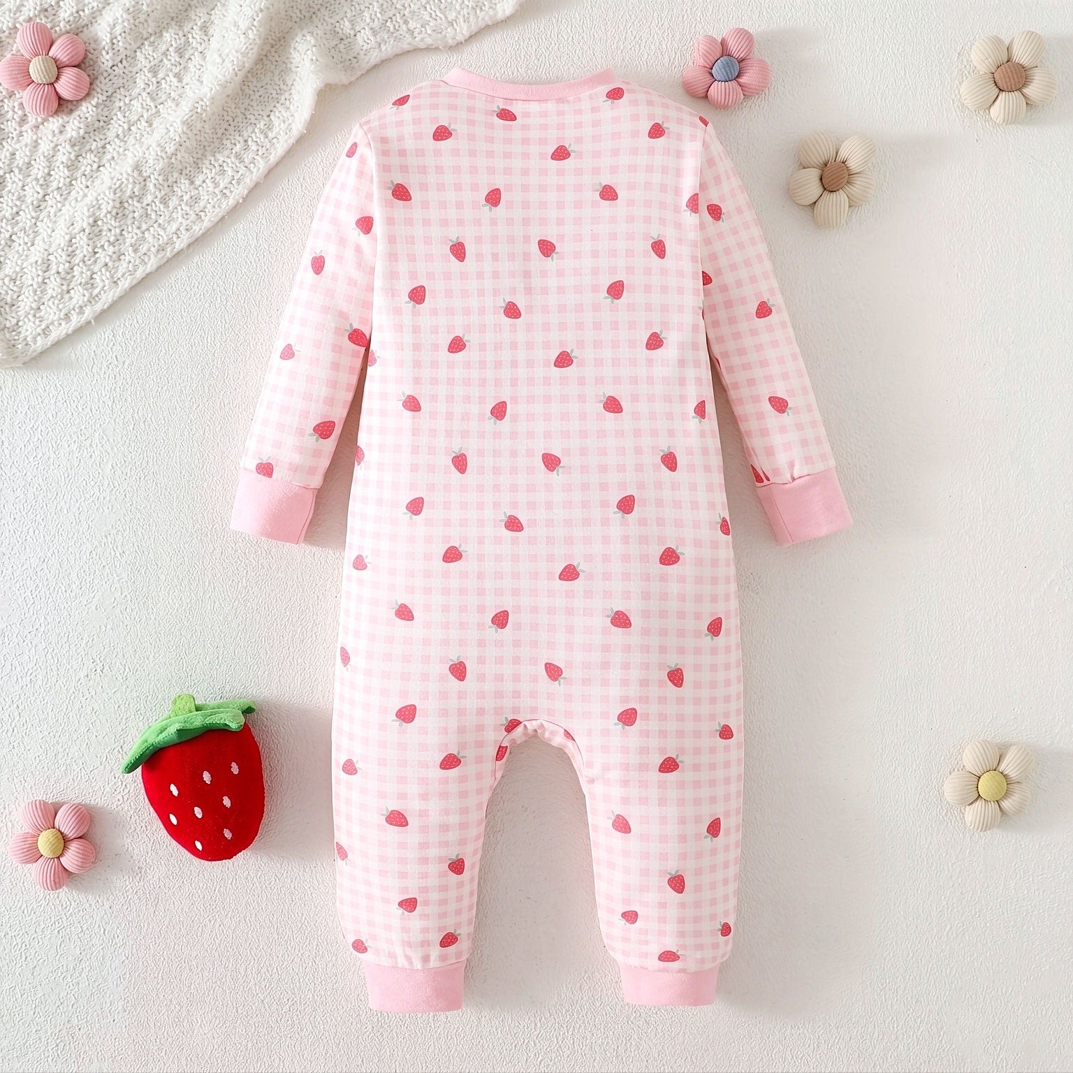 Pretty Strawberry Plaid Printed Long Sleeve Zipper Baby Jumpsuit