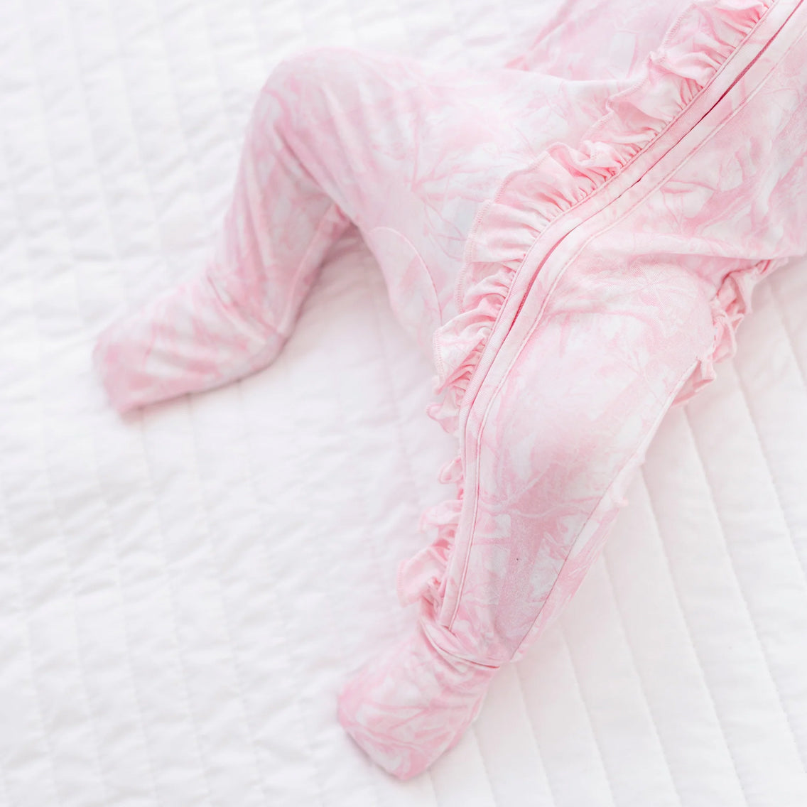 2PCS Sweet Floral Print Ruffle Zipper Long Sleeve Baby Jumpsuit