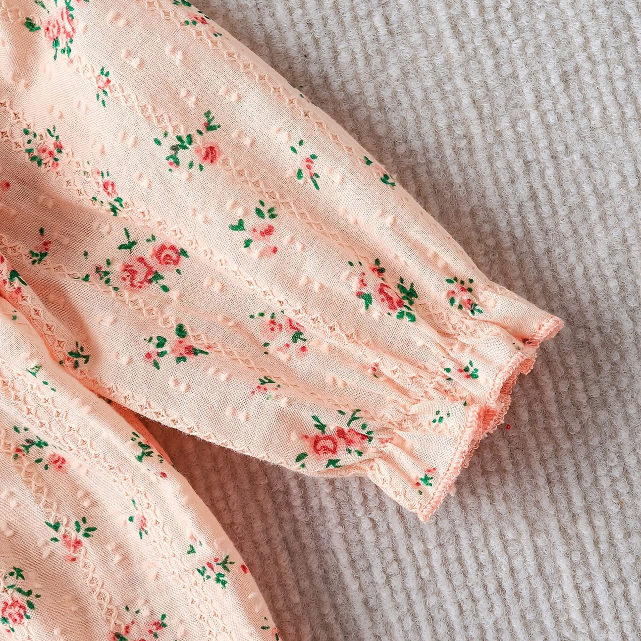2PCS Exquisite Allover Floral Printed Long Sleeve Baby Jumpsuit