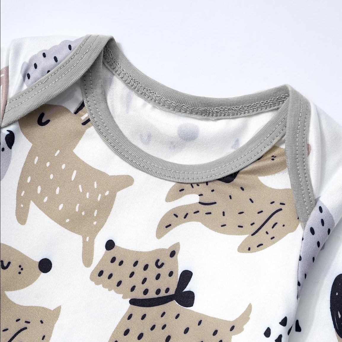 2PCS Cute Animal Printed Long Sleeve Baby Set