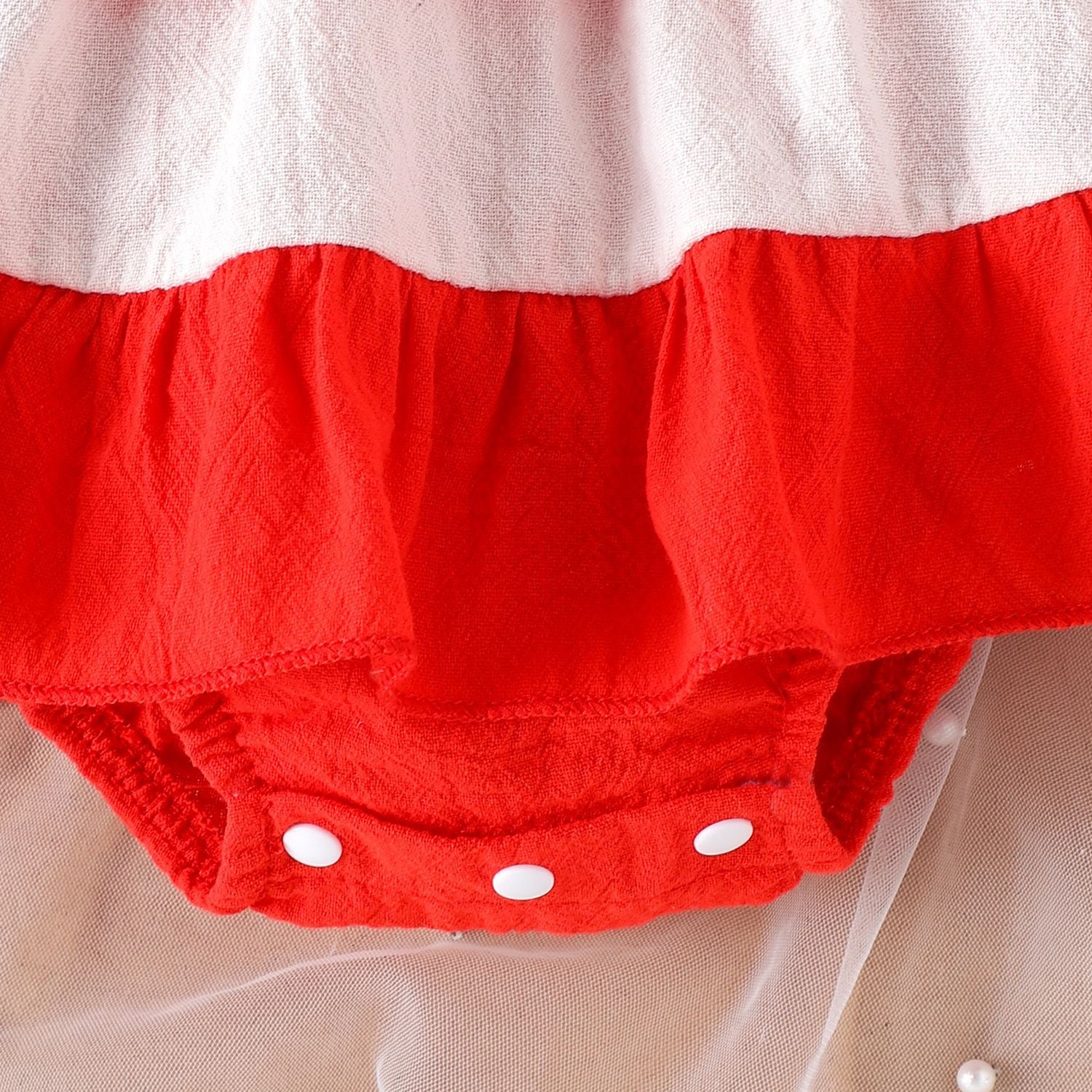 2PCS Sweet Strawberry Appliqué Sleeveless Baby Romper