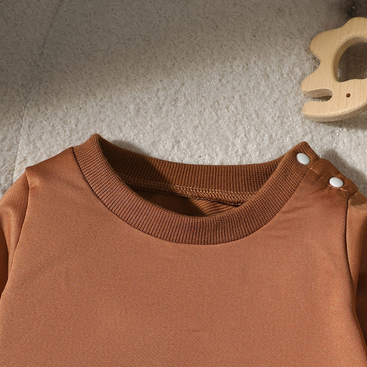 2PCS Adorable Bear Print Long Sleeve Fuzzy Baby Overalls Set