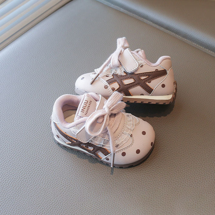 Cute Lace Polka Dot Hook And Loop Baby Shoes
