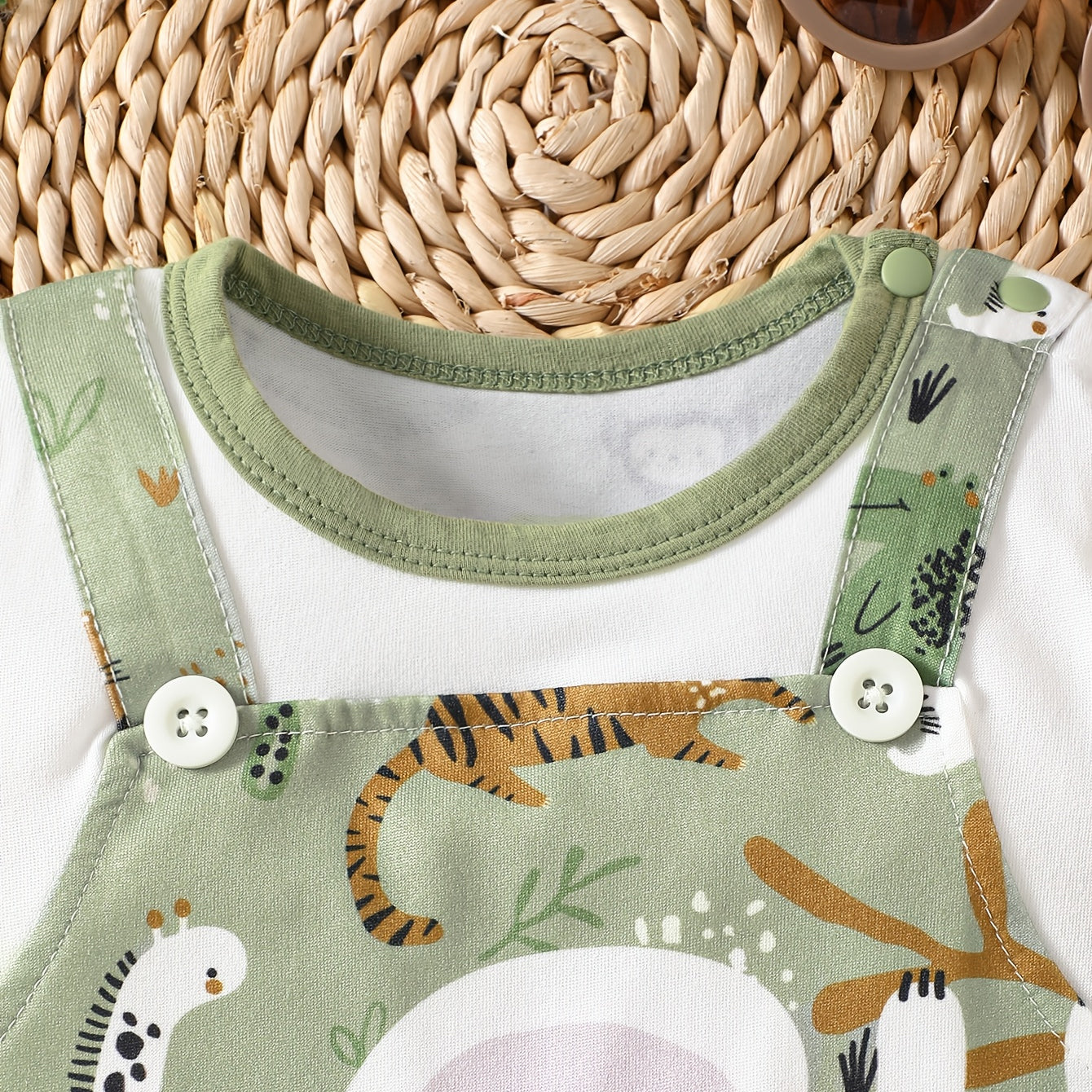 Cozy Fake Two-Piece Animal Print Short Sleeve Baby Jumpsuit