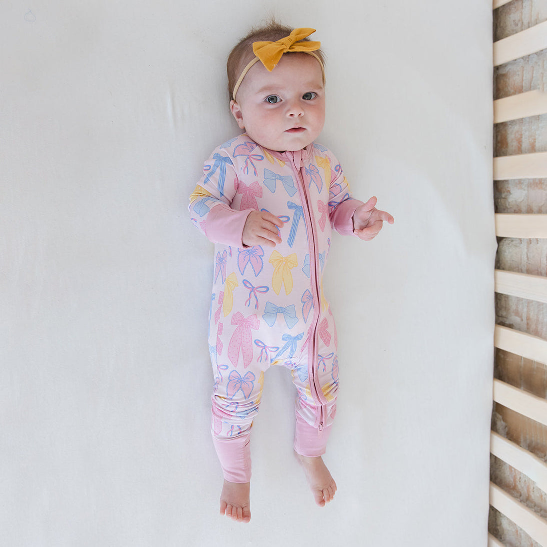Cheerful Bow Printed Zipper Baby Girl Jumpsuit
