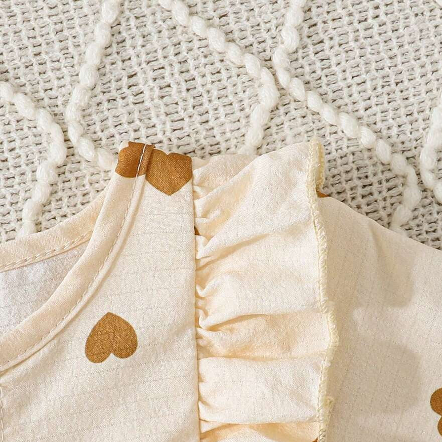 2PCS Delightful Heart Print Ruffle Long Sleeve Baby Girl Jumpsuit