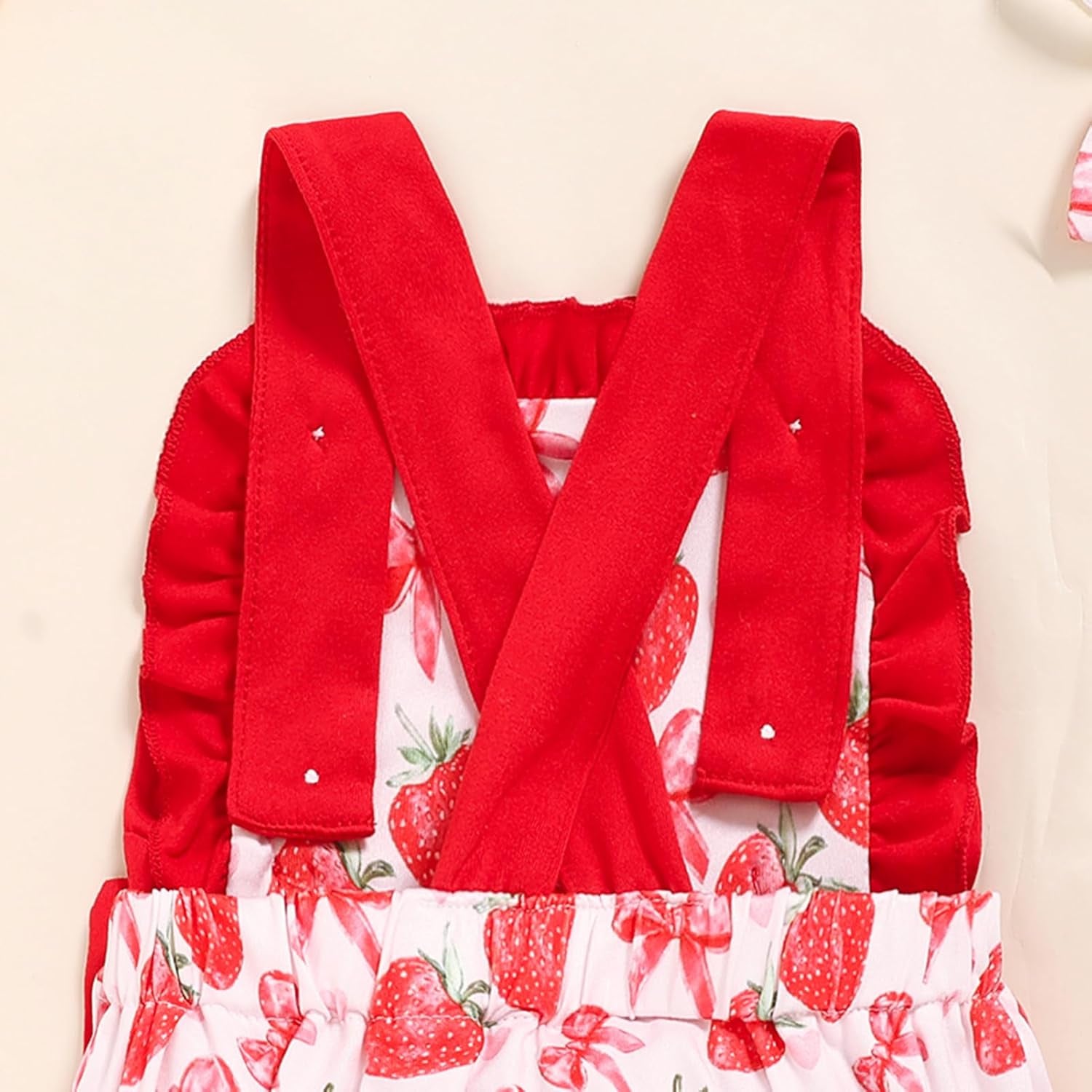 2PCS Sweet Strawberry & Bow Printed Sleeveless Baby Romper