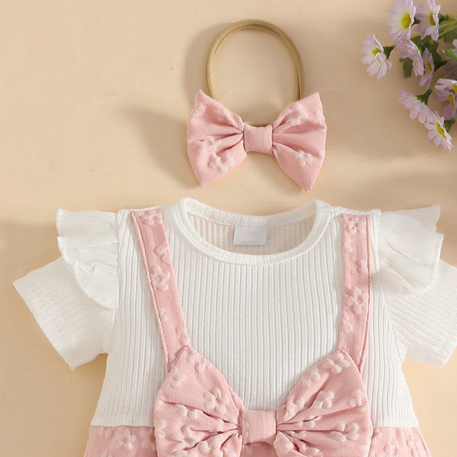 2PCS Pretty 3D Floral Embossing Short Sleeve Baby Jumpsuit