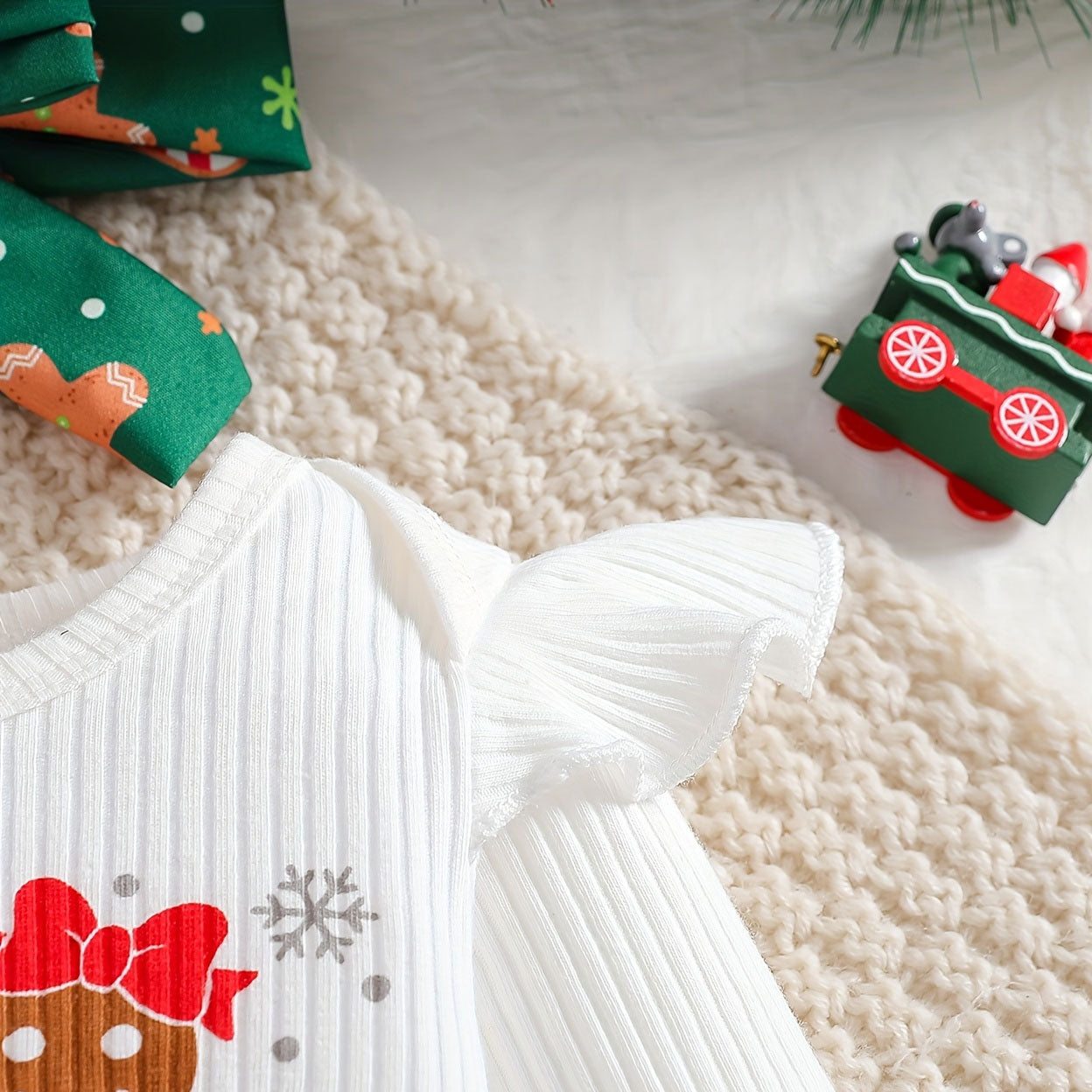 4PCS My 1st Christmas Letter Gingerbread Printed Baby Set