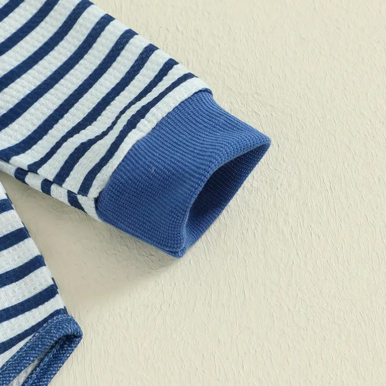 2PCS Cute Bear Print Striped Long Sleeve Baby Set