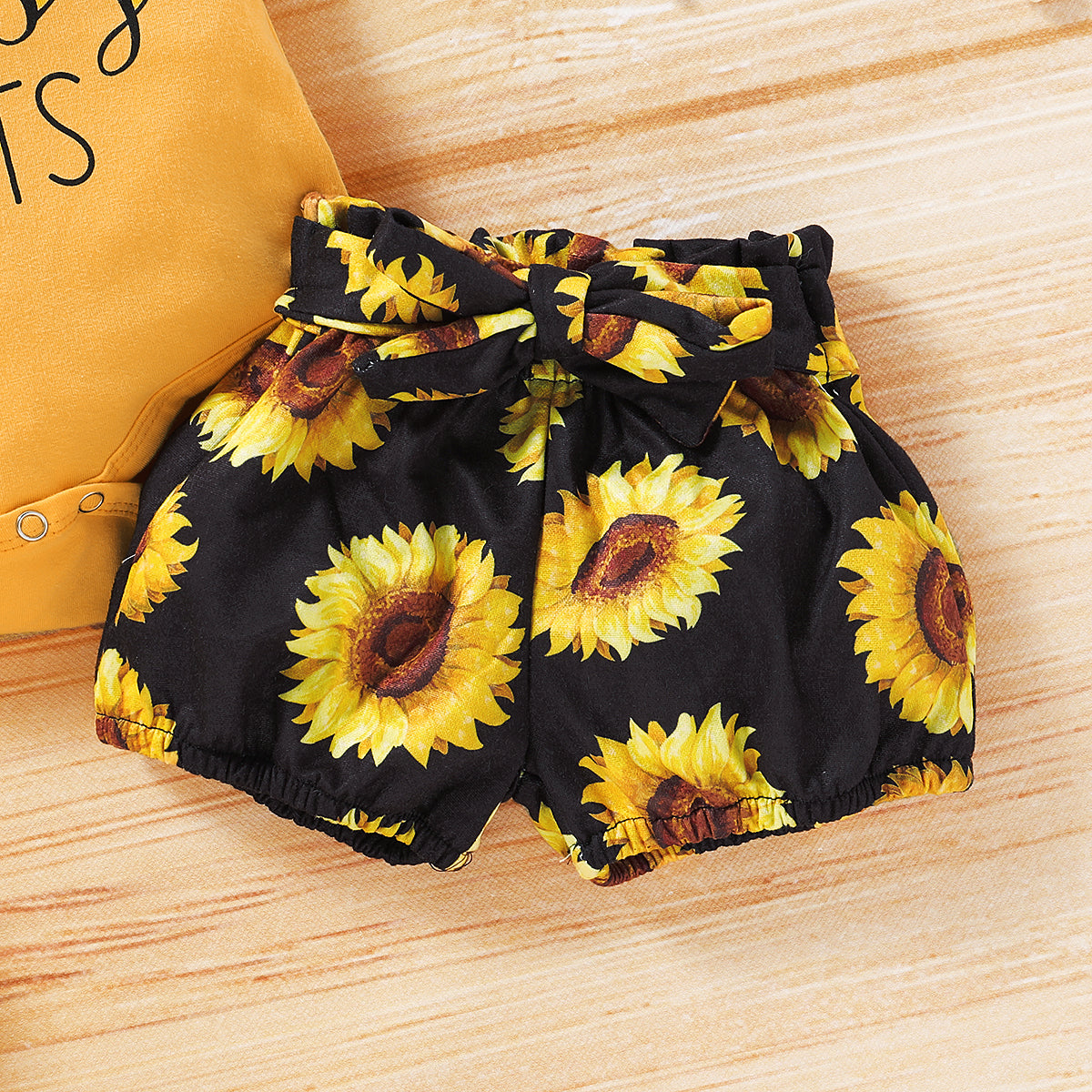 3PCS Little Miss Sassy Pants Sunflower Printed Baby Set