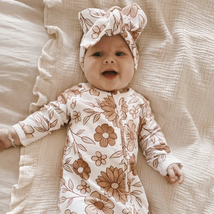 Mono de manga larga para bebé con estampado floral encantador de 2 piezas