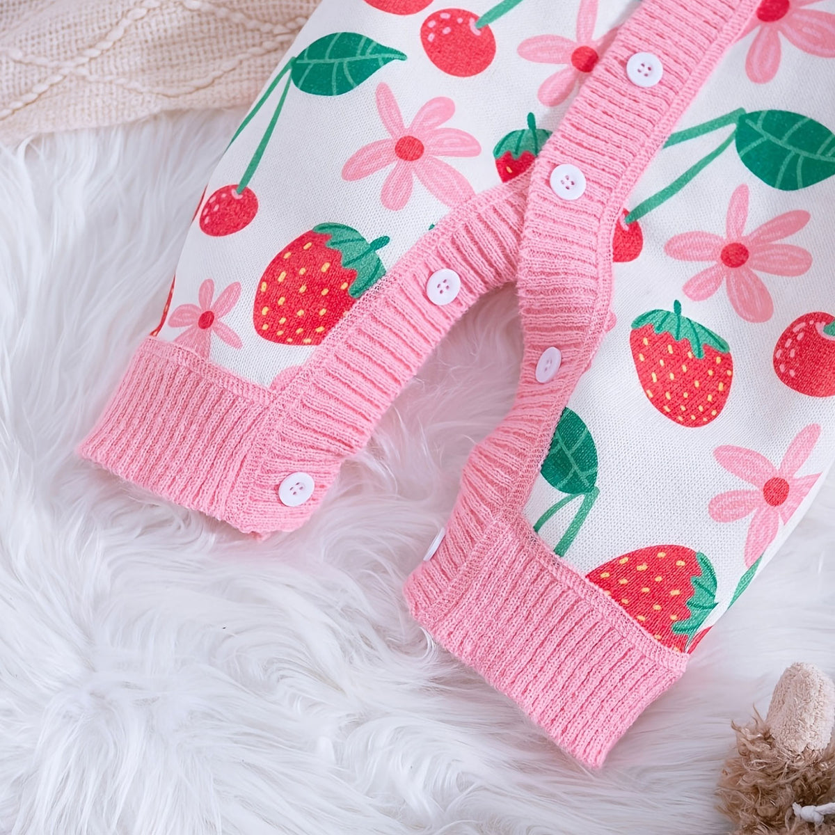 Sweet Strawberry Floral Printed Knit Long Sleeve Baby Jumpsuit