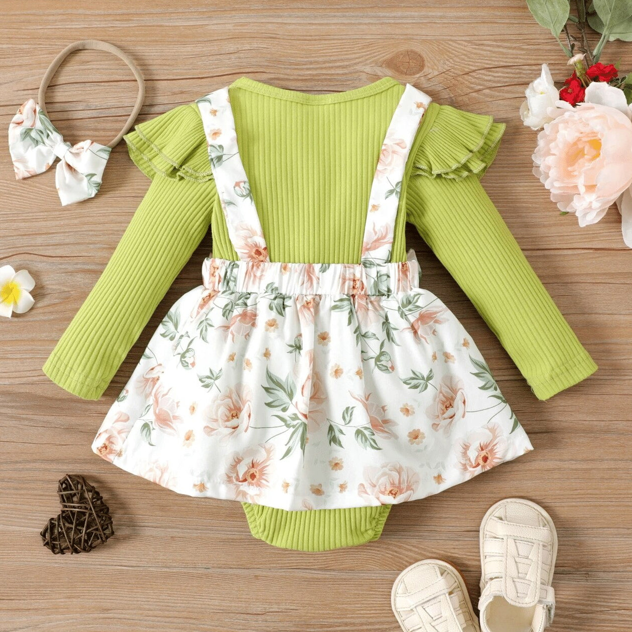 2PCS Refined Floral Print Long Sleeve Baby Romper
