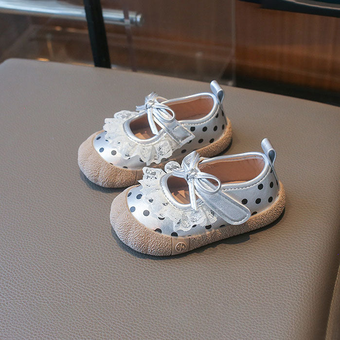 Sweet Lace Bow Polka Dot Hook And Loop Baby Shoes
