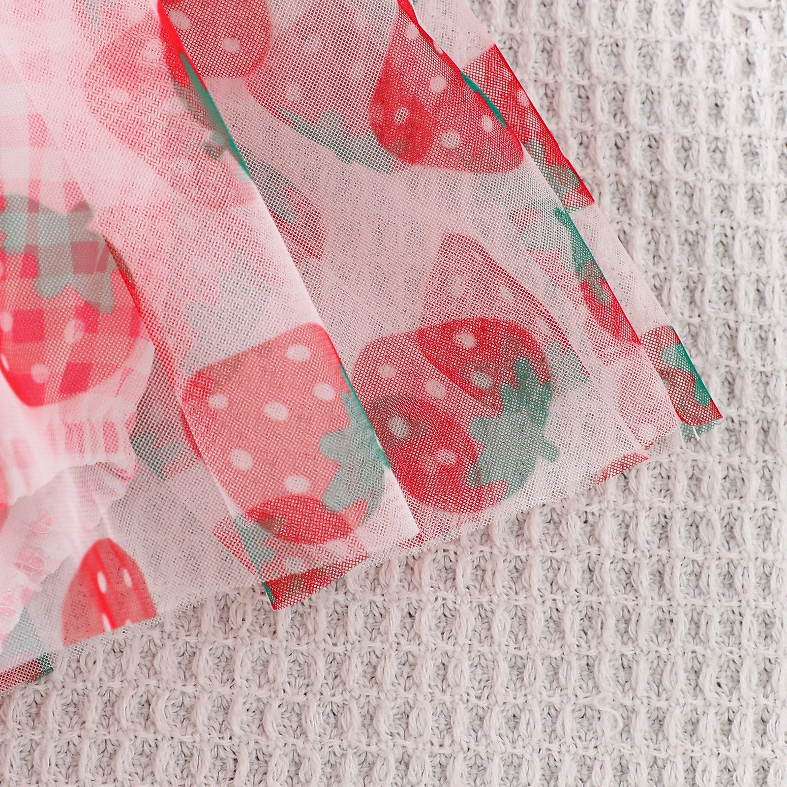 2PCS Floral Strawberry Printed Short Sleeve Baby Romper