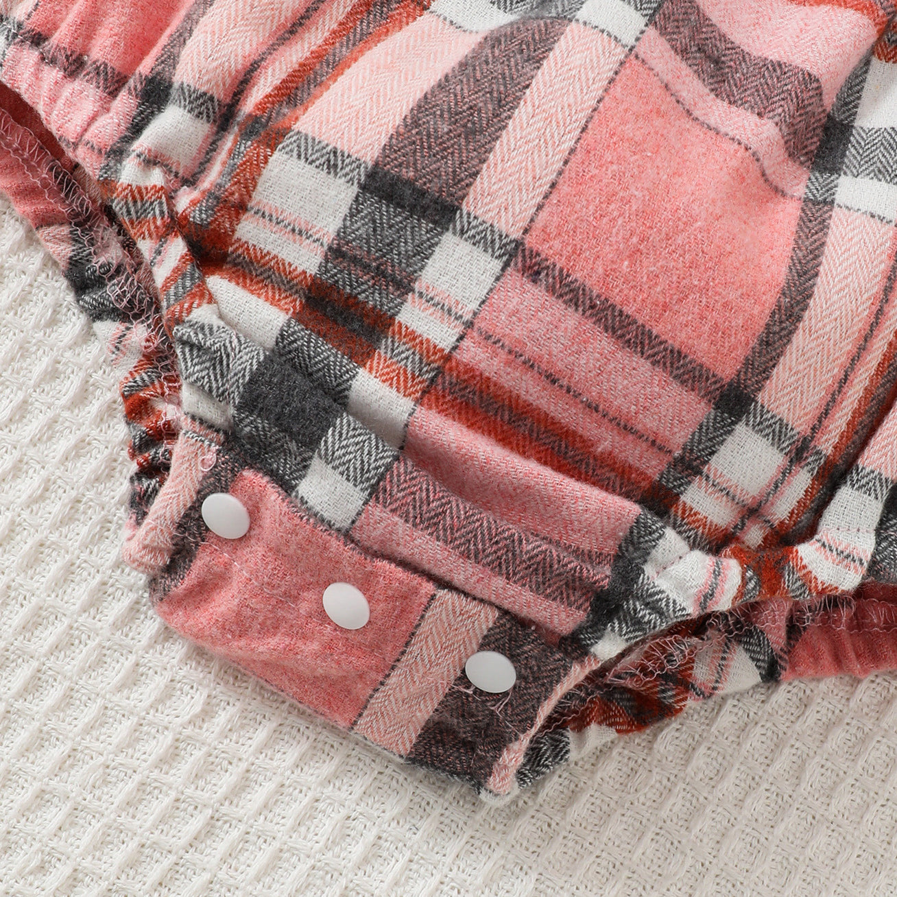 2PCS Classy Plaid Print Sleeveless Baby Romper