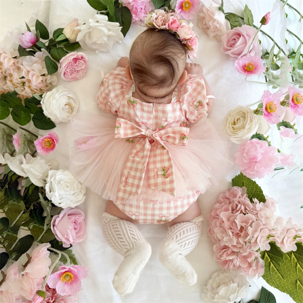 Sweet Strawberry Print Plaid Short Sleeve Baby Romper