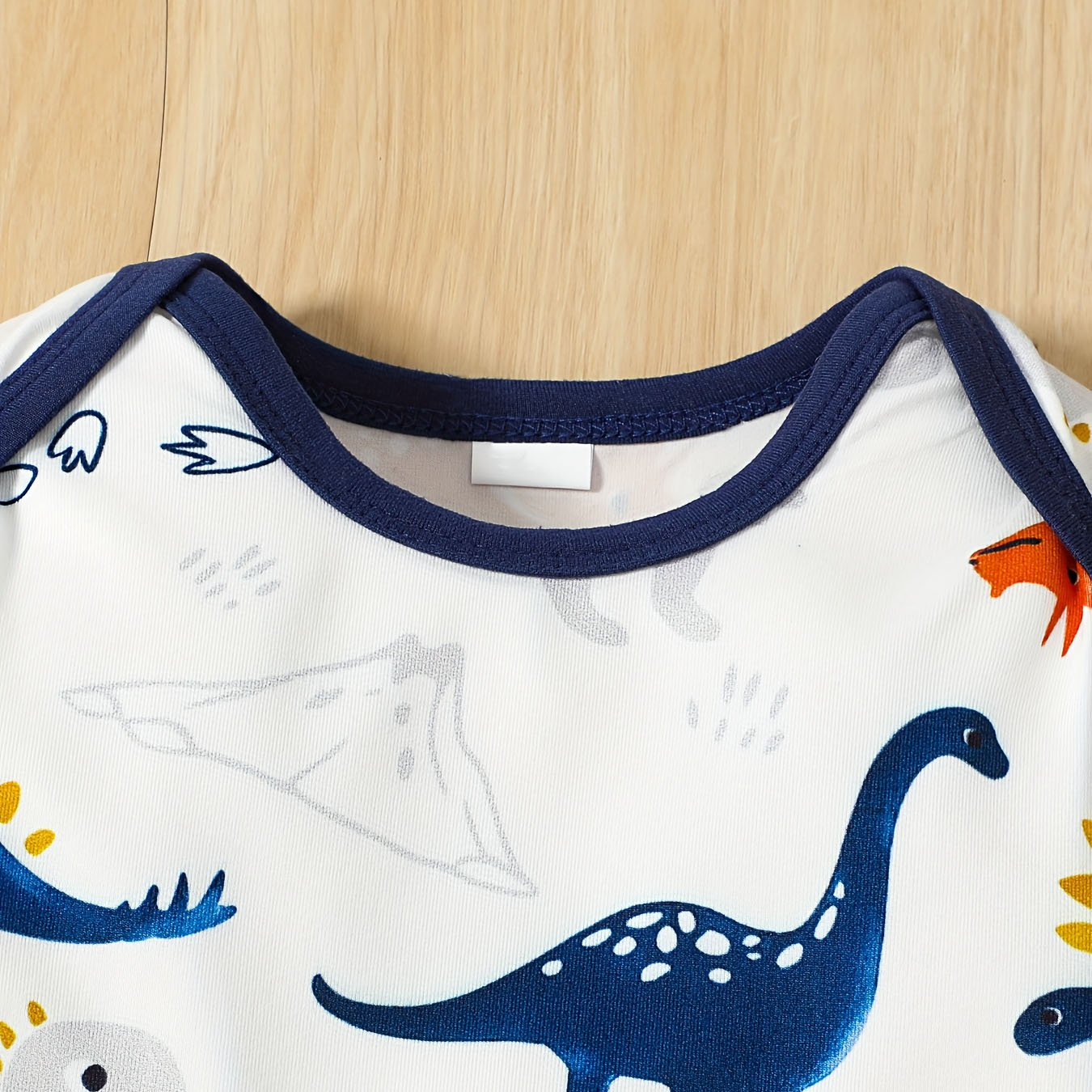 3PCS Lively Dinosaur Printed Long Sleeve Baby Set