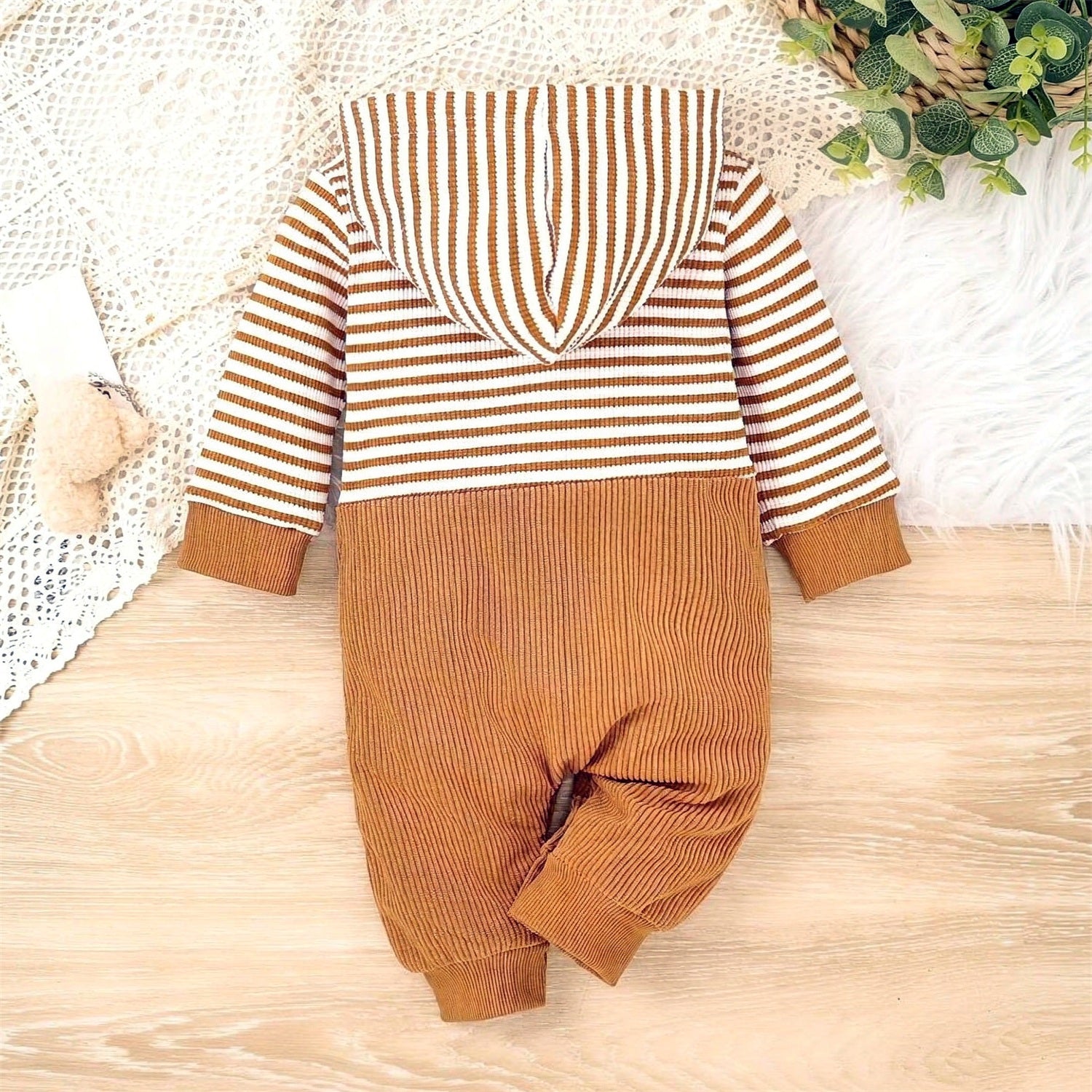 Cute Giraffe Embroidery Stripe Print Long Sleeve Hoodie Baby Jumpsuit