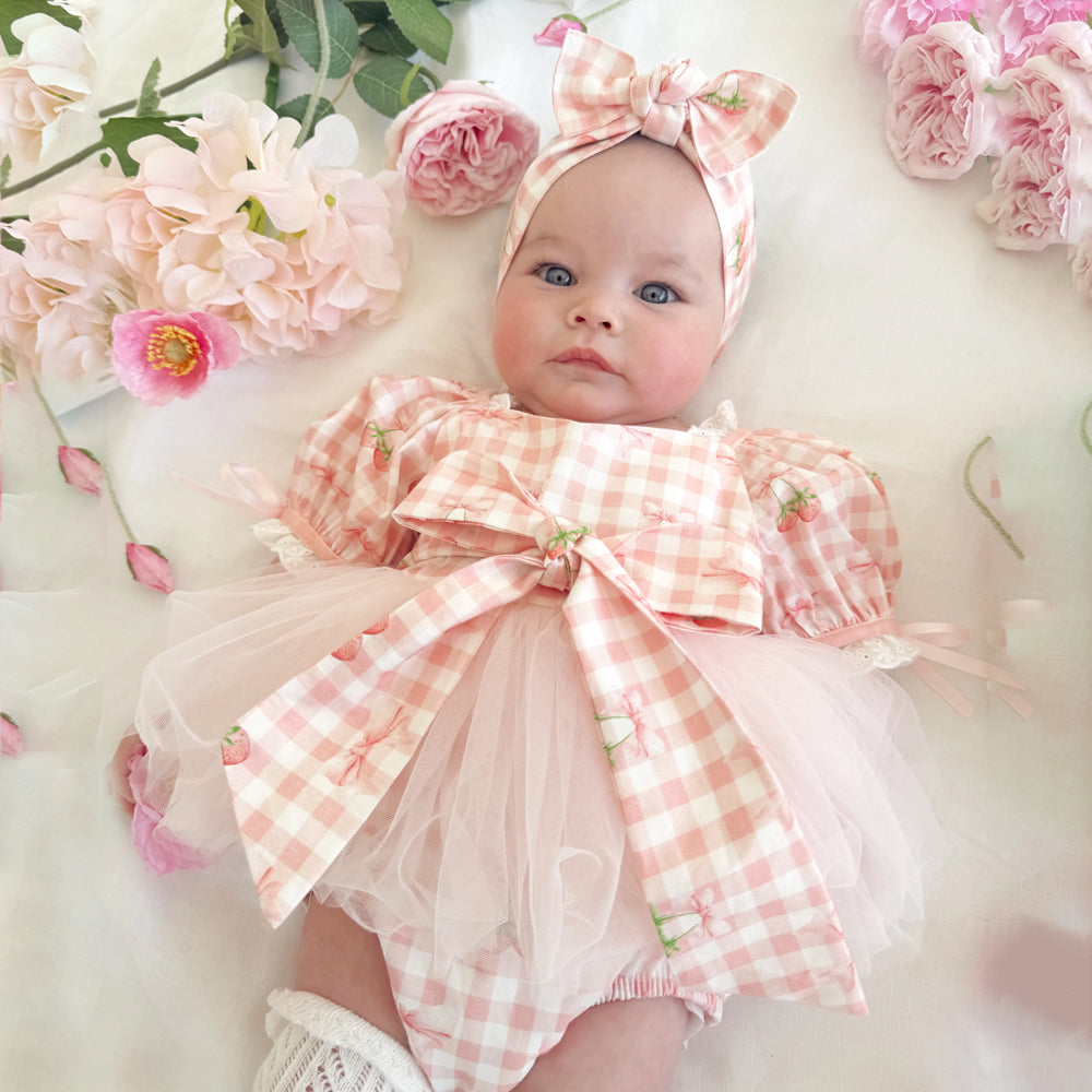 Sweet Strawberry Print Plaid Short Sleeve Baby Romper
