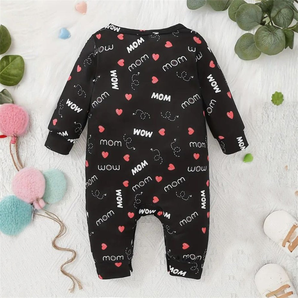 I Love Mama Letter Print Long Sleeve Baby Jumpsuit
