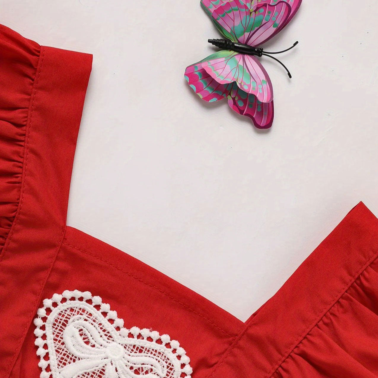 2PCS Lovely Bow and Heart Printed Flutter Sleeve Baby Romper